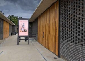 Terminal T55 Lite para cartelería digital interactiva